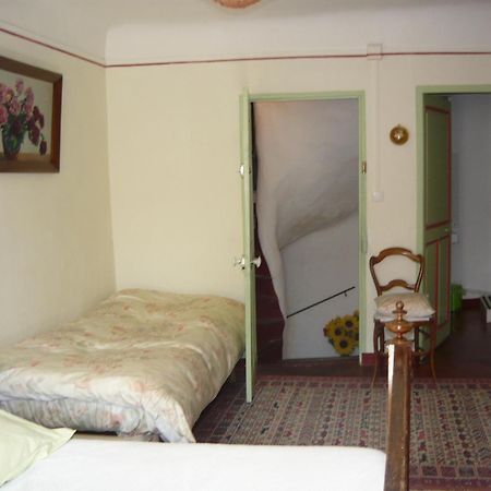 Le Pra De Pe Bed & Breakfast Cotignac Ruang foto